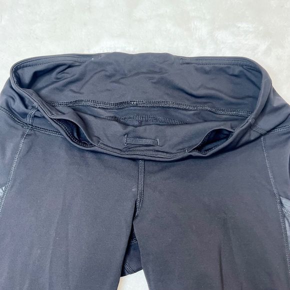 Lululemon Womens Cut The Crop Legging Size 6 Black Capri Cropped Pockets Yoga - Picture 7 of 10